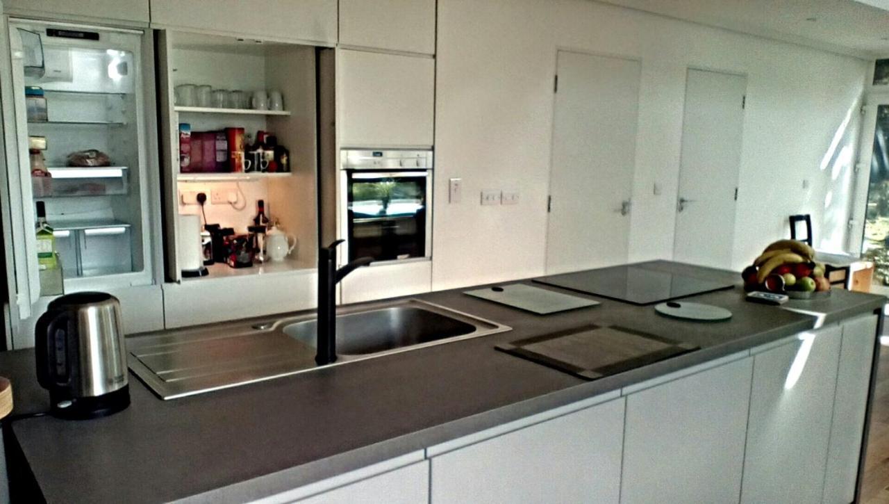 Spacious Contemporary Chalet Type Apartment. Galway Dış mekan fotoğraf