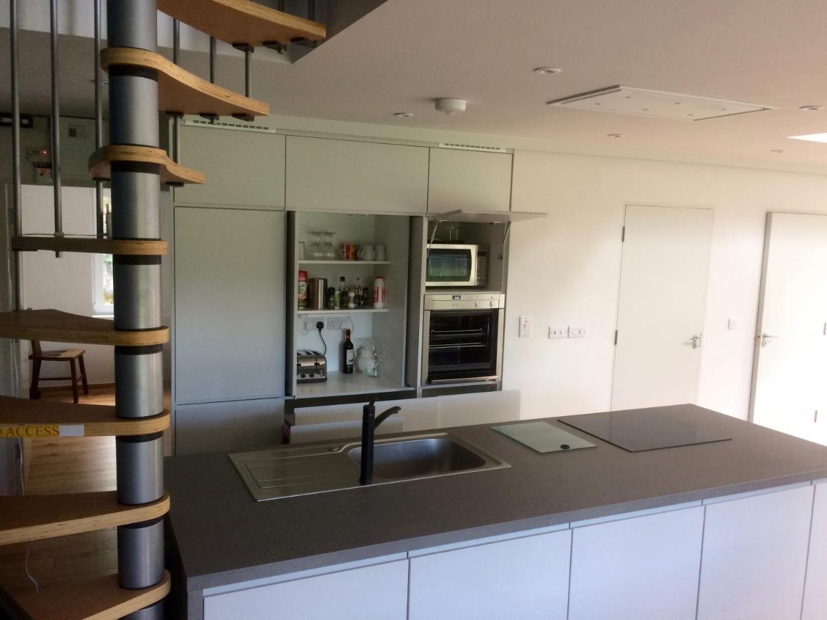 Spacious Contemporary Chalet Type Apartment. Galway Dış mekan fotoğraf