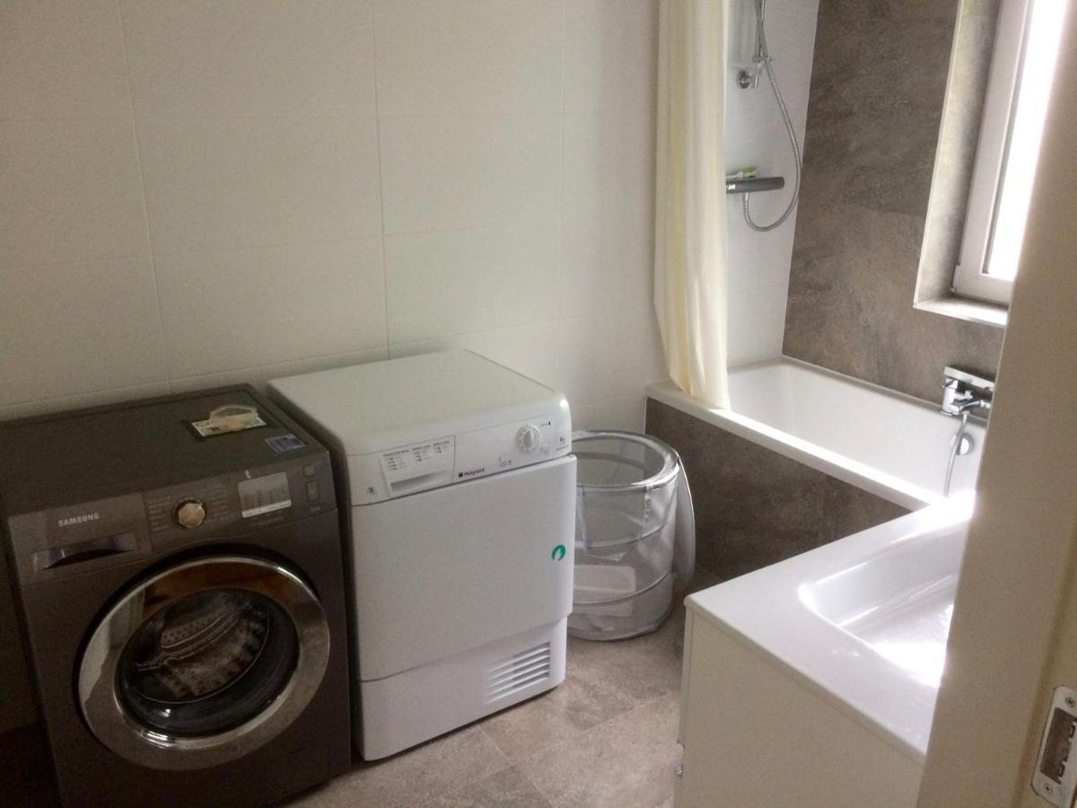 Spacious Contemporary Chalet Type Apartment. Galway Dış mekan fotoğraf