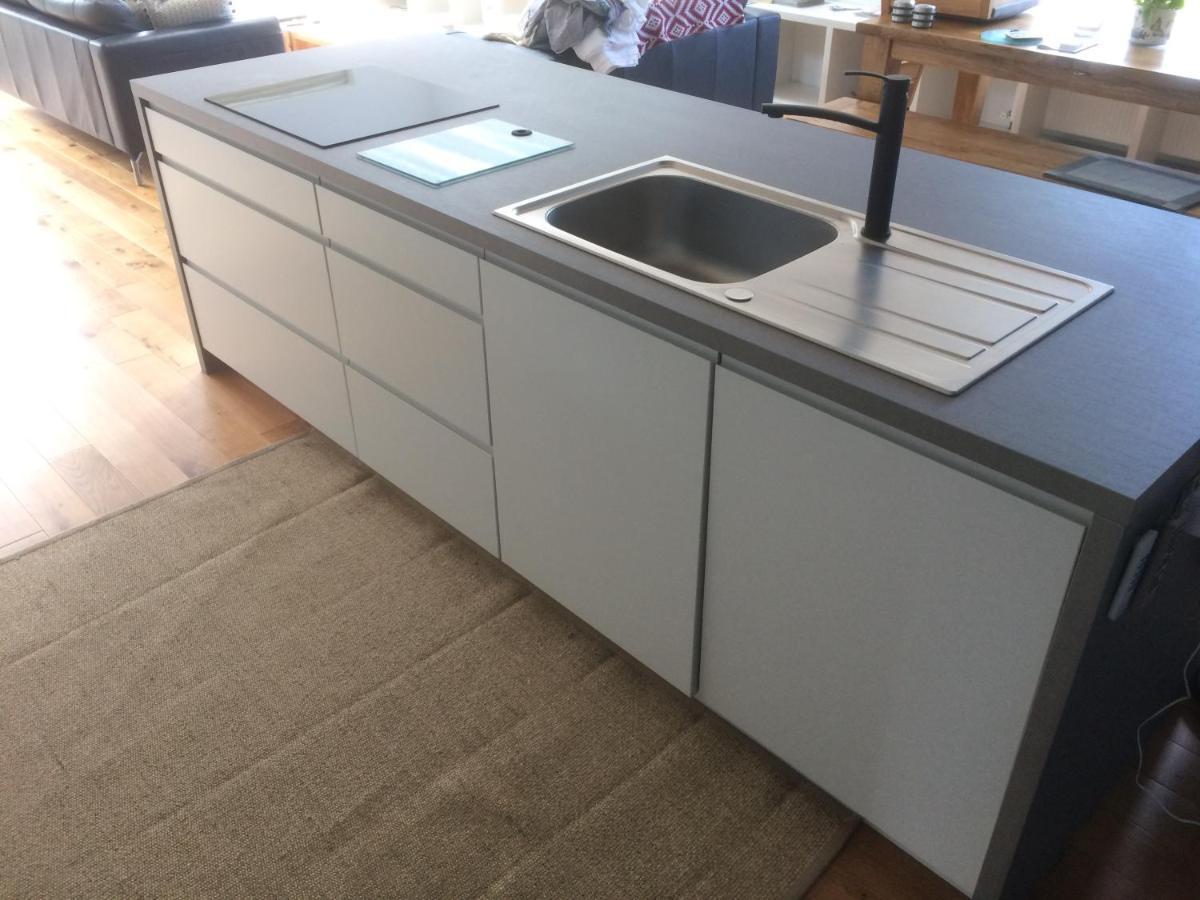 Spacious Contemporary Chalet Type Apartment. Galway Dış mekan fotoğraf